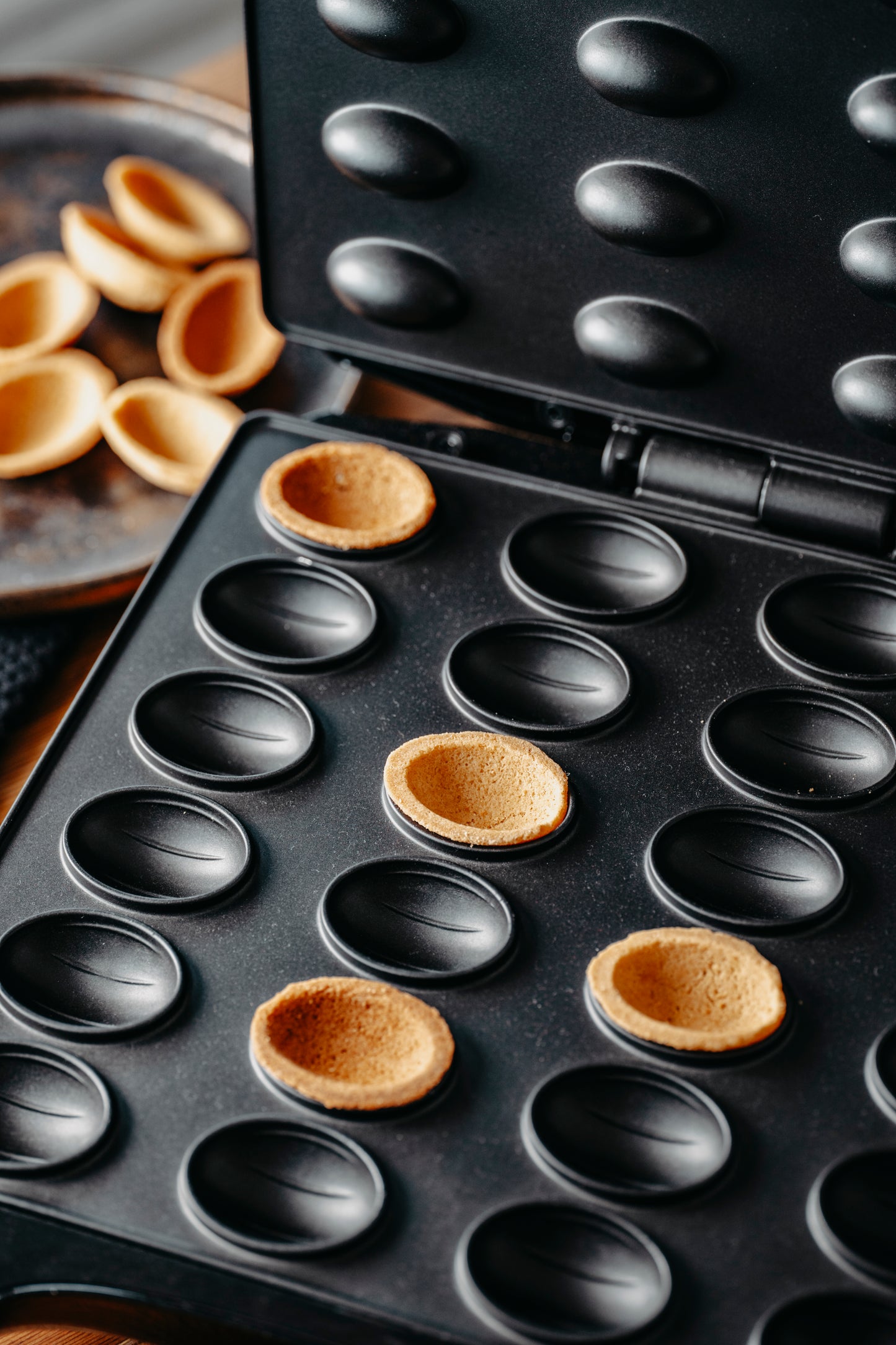 Mesko MS 3041 Nut Maker (24 pcs) XL 000552