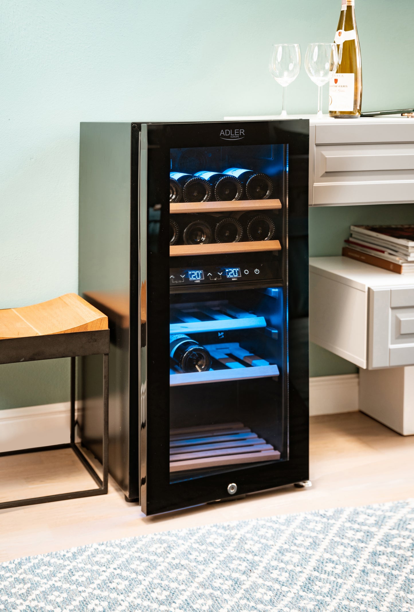 Adler AD 8080 Wine cooler 60L Dual cooling zone 00047