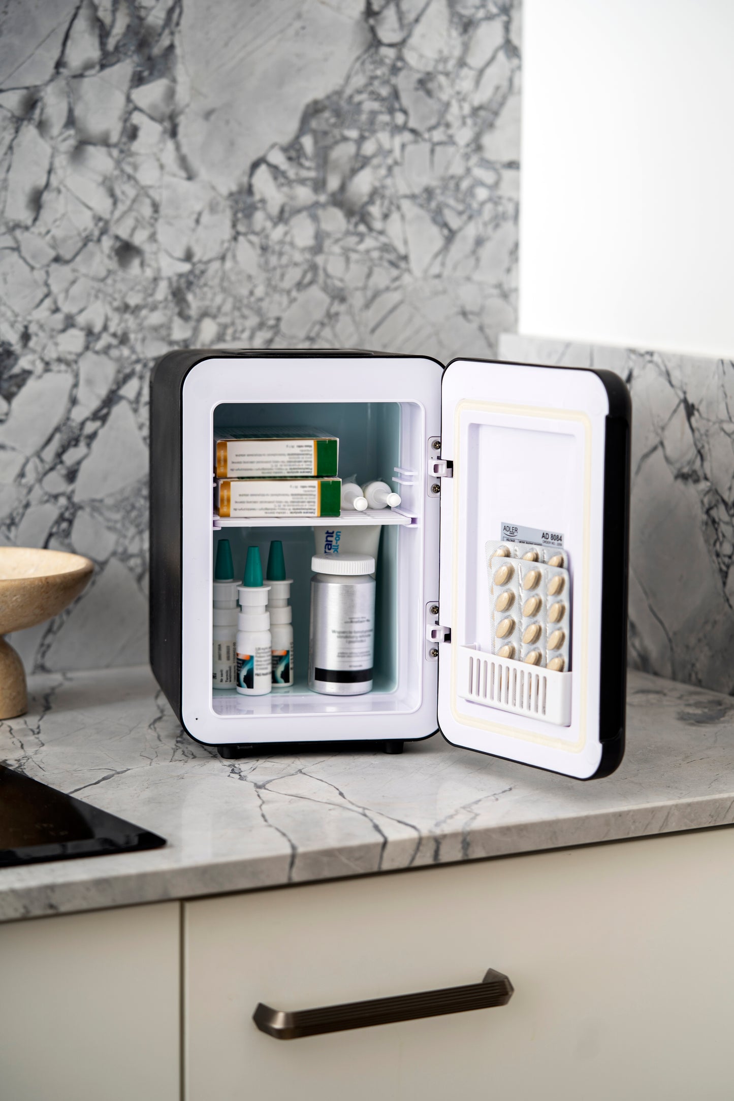Adler AD 8084 Mini Fridge 4L | Cooling & Heating | For Home & Car | Peltier System 000998