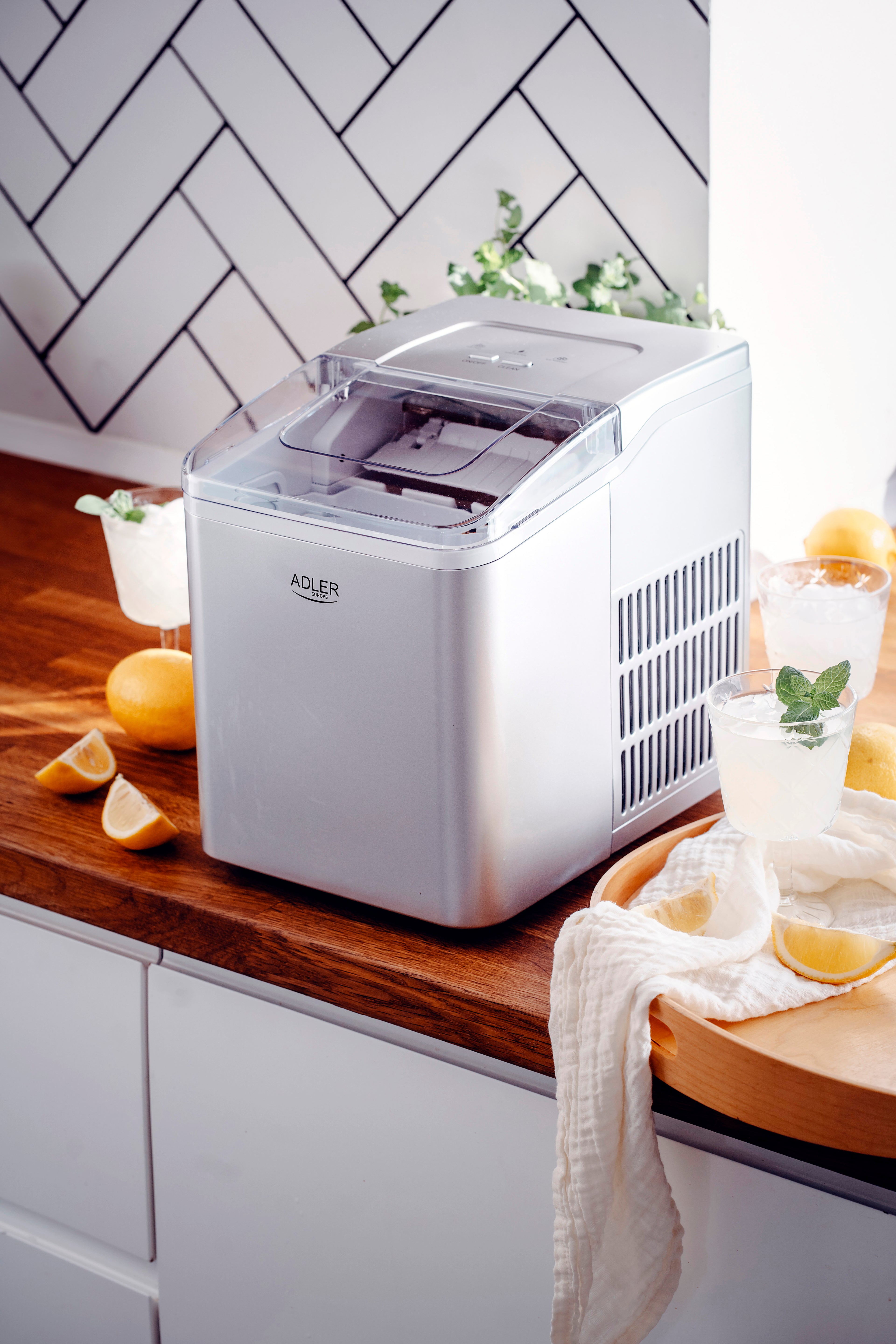 Adler Ice Maker AD 8086 00045