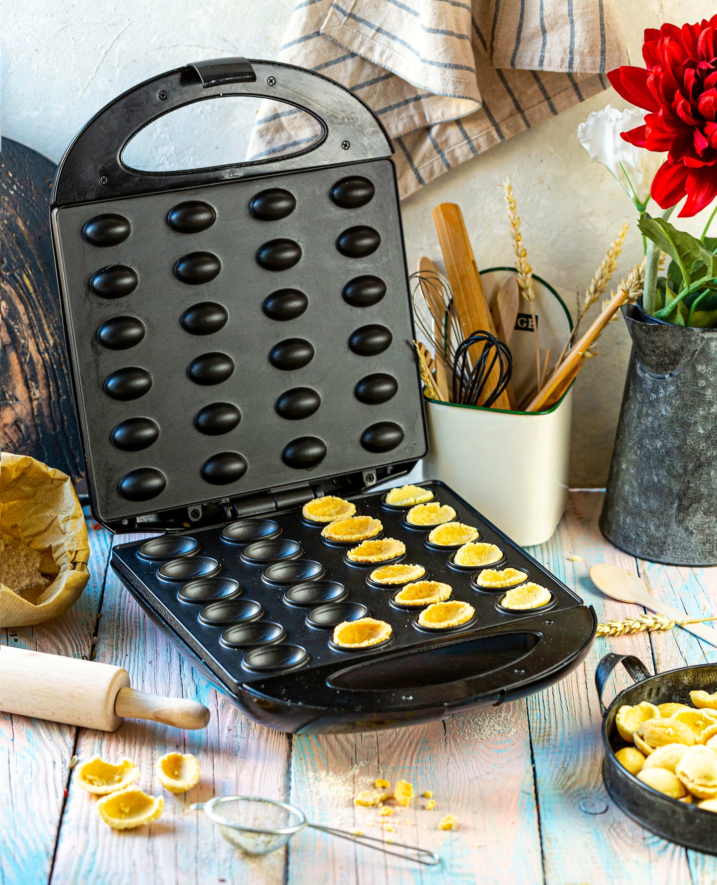 Mesko MS 3041 Nut Maker (24 pcs) XL 000552